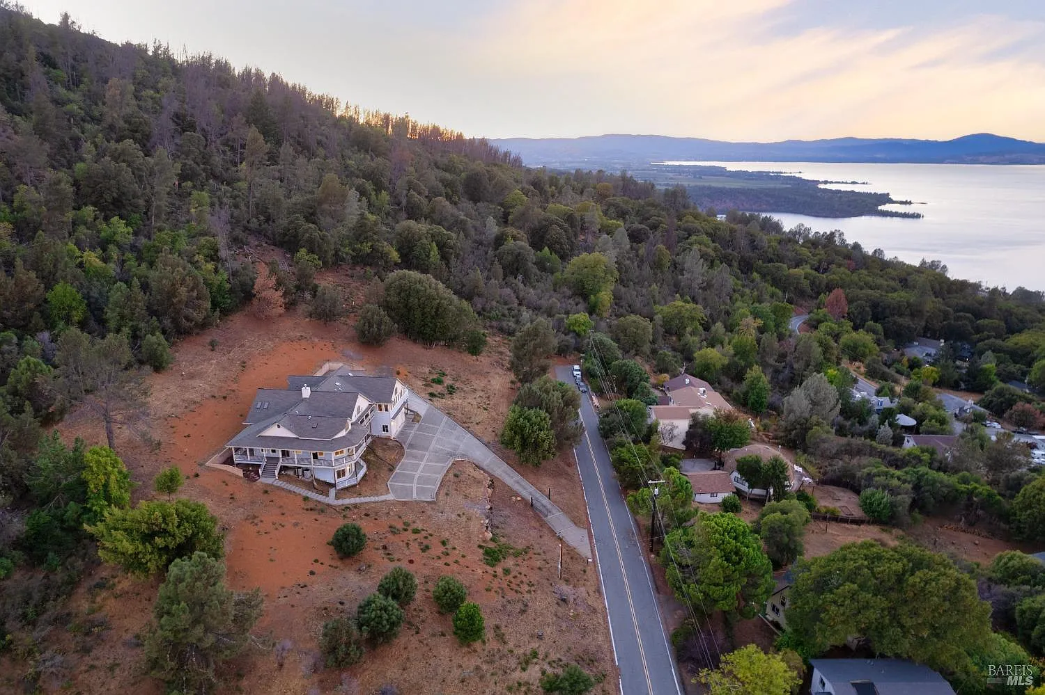 7866 Evergreen Dr photo 1