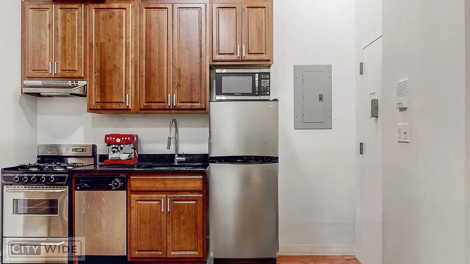 55 West 105th Street — Photo 3