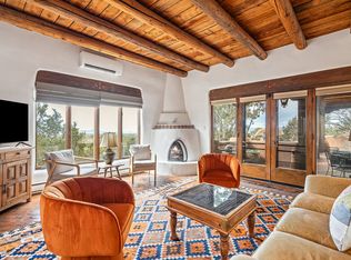 147 Nine Mile Rd, Santa Fe, NM 87508