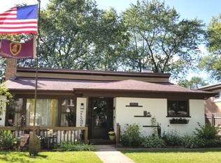 10520 S Keeler Ave, Oak Lawn, IL