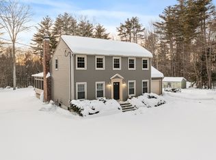 22 Old Hardwick Rd, Petersham, MA 01366