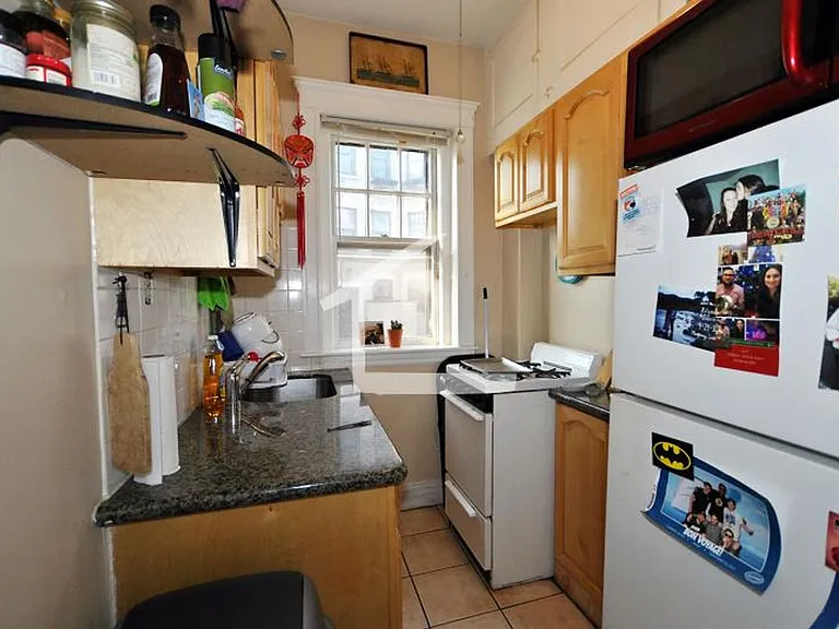 319 Allston St #4-L — Photo 8