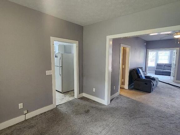 3rd image of 3558 N Washington Blvd APT 5