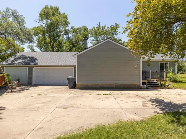 10001 E 103rd St S, Mulvane, KS 67110