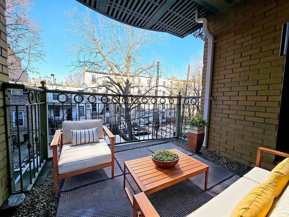 1st image of 571 Carroll St #3B
