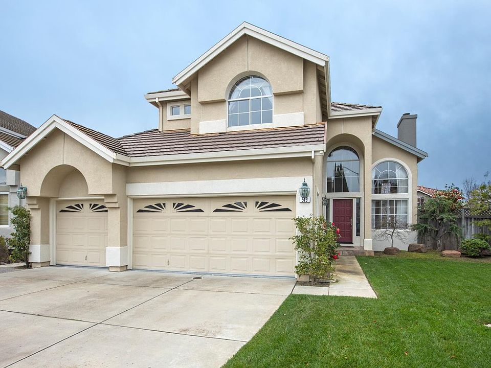 1st image of 519 De Carli Ct