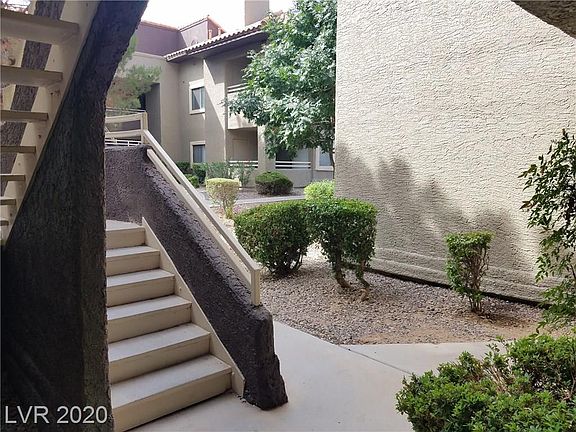 3rd image of 5018 S Rainbow Blvd Unit 102