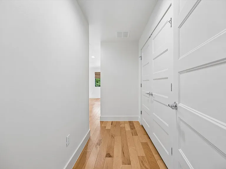 4506 Russell Dr #B — Photo 15