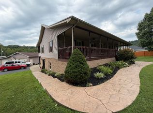 1832A Jr Furnace Powellsville Rd, Franklin Furnace, OH 45629