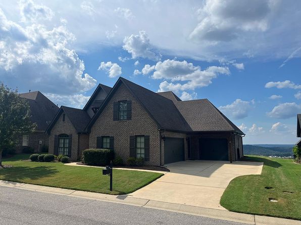 228 Oxford Way