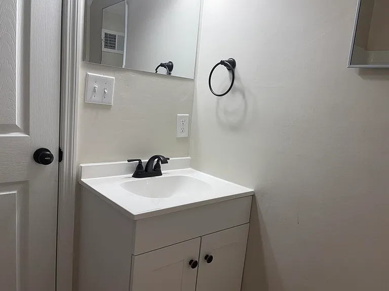 646 Center Court Dr — Photo 19