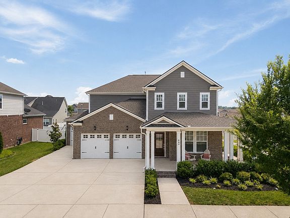 5th image of 804 Rockwell Dr
