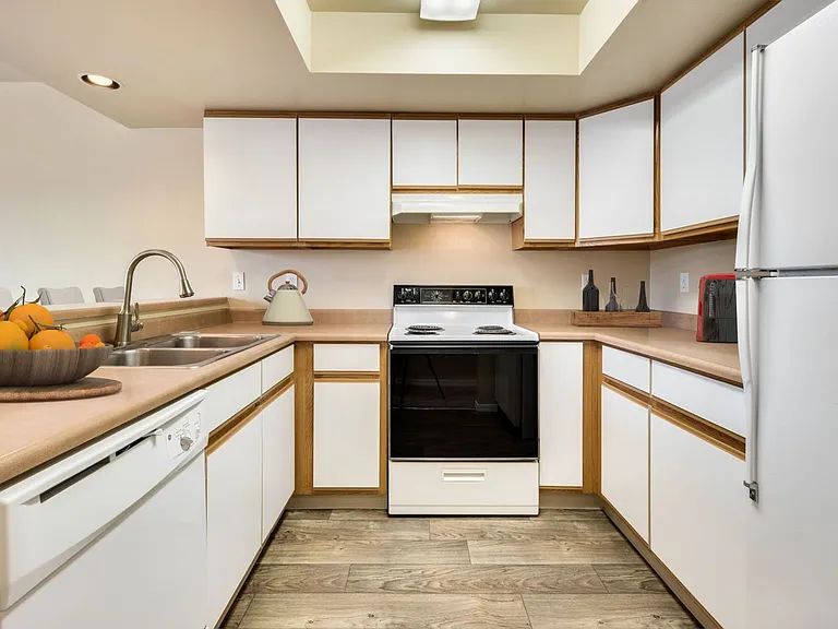 Clearwater Apartments — Photo 34
