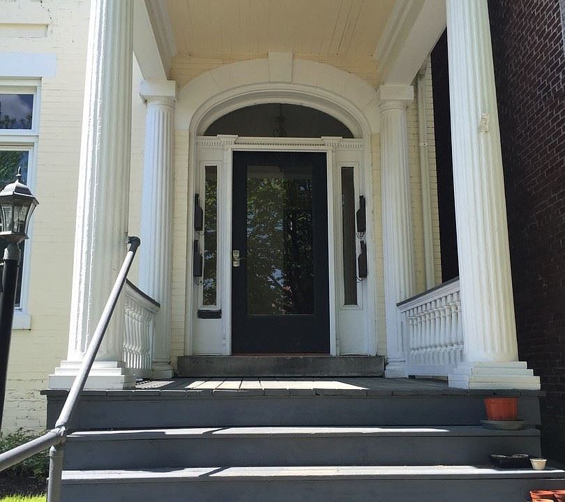 1st image of 2331 W Grace St APT 4