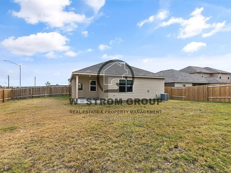 6041 Spring Ranch Dr — Photo 24