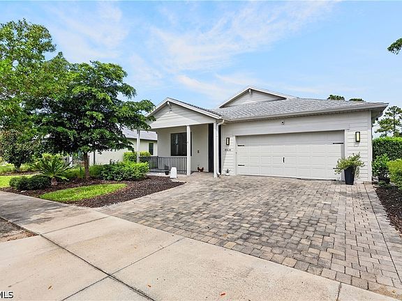 2nd image of 43834 Longleaf Ln