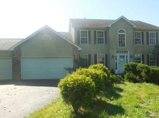 3588 Cross Creek Estates Ln, Belvidere, IL 61008