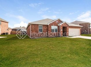 932 Matagorda Ln, Desoto, TX 75115