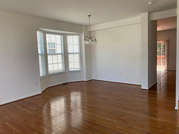 4th image of 13237 Rolling Plains Ct