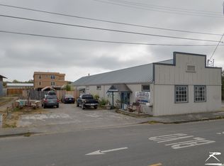 1499 10th St, Arcata, CA 95521