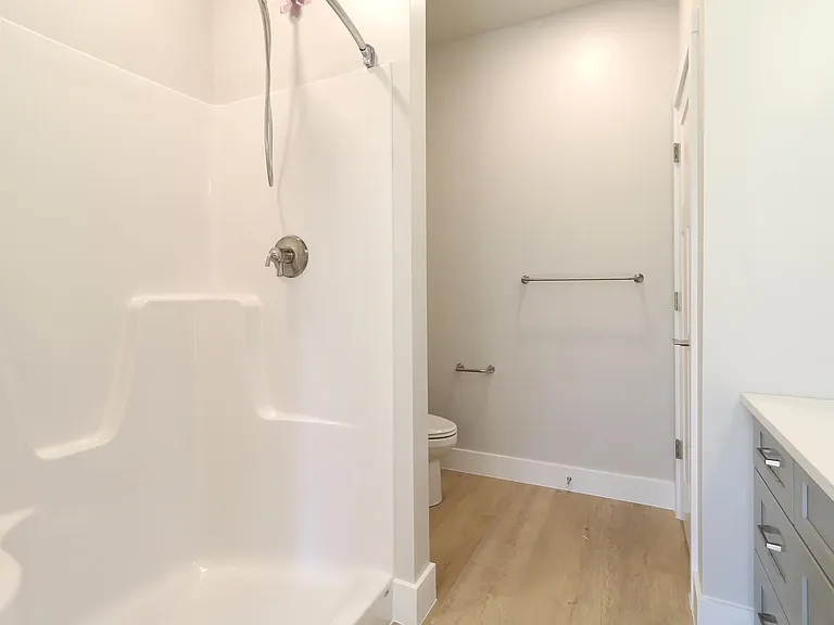 117 Elly Dr — Photo 9