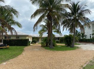 1150 S Harbor Dr, Riviera Beach, FL 33404