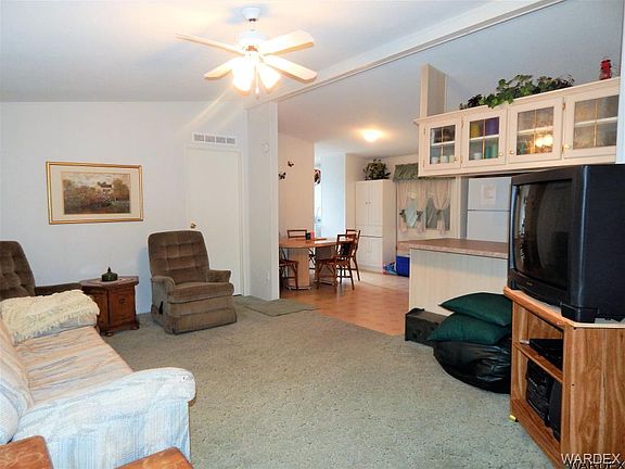 3rd image of 7957 S Green Valley Dr