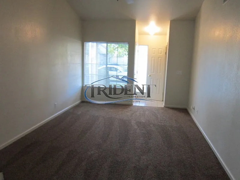 3 bed, $2,100 — Photo 2