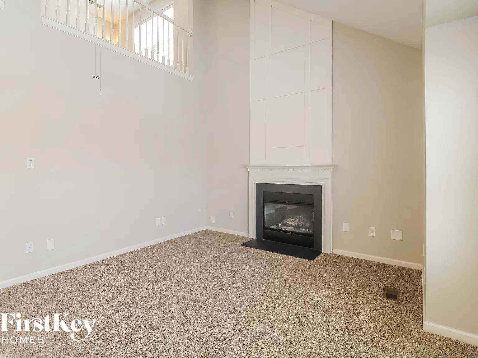 3 bed, 2.5 bath, 2444 sqft, $2,900 — Photo 2
