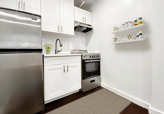 Rented by Vector New York, LLC | media 2