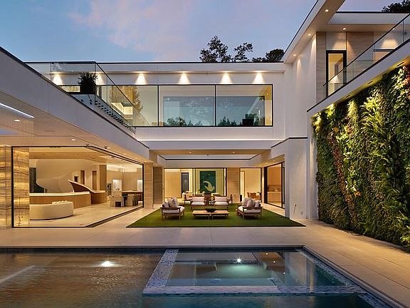 3rd image of 349 Walsh Rd