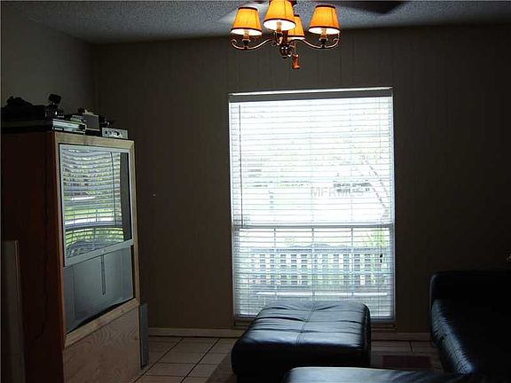 2nd image of 3622 Woodhill Dr