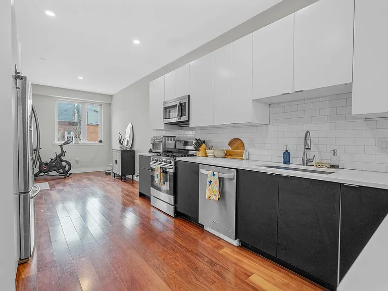 1838 Frankford Ave #1 — Photo 3