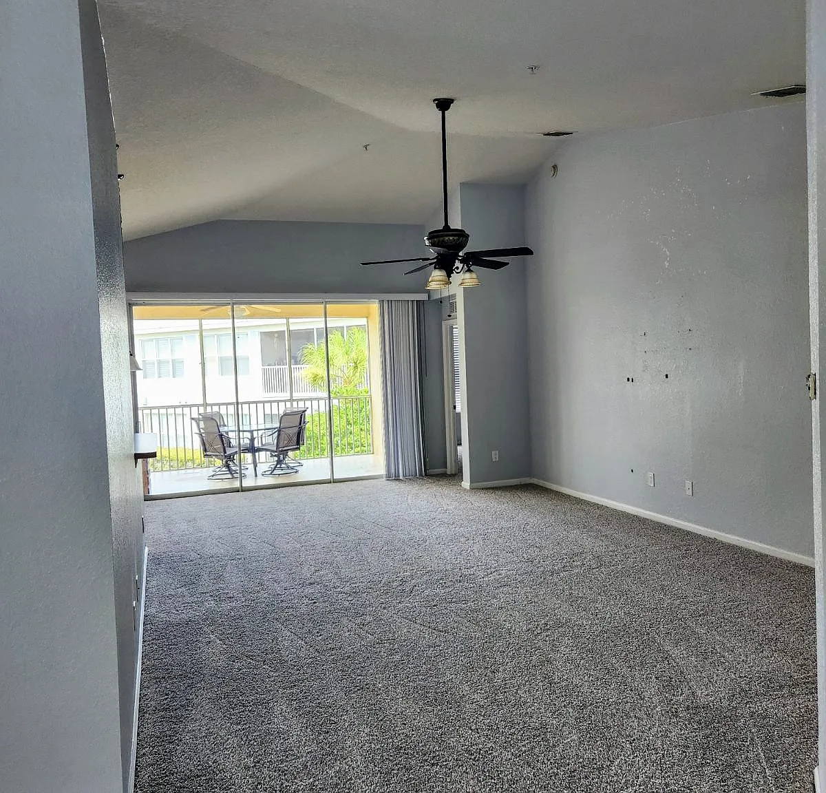 2 bed, 1800 sqft, $1,800 — Photo 4