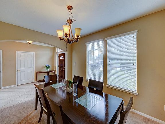 5th image of 5426 Chase Wood Dr
