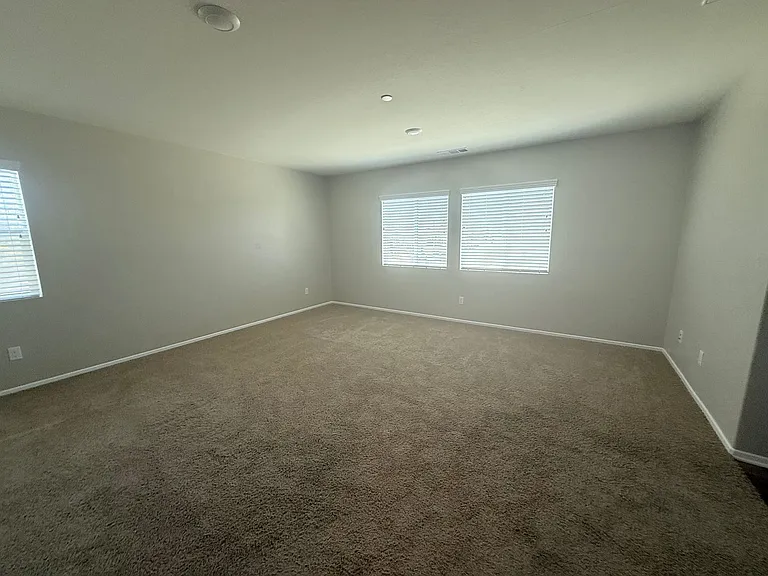 10357 Katelyn Ct — Photo 4
