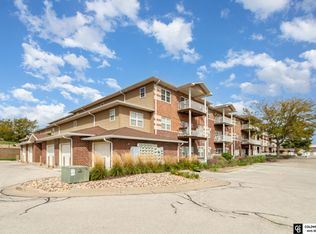 3310 N 147th Ct APT 2103, Omaha, NE 68116