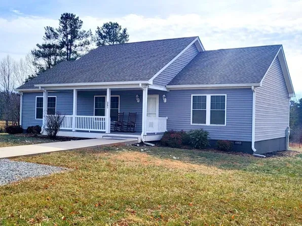 361 Creeks Bank Rd, Hurt, VA 24563