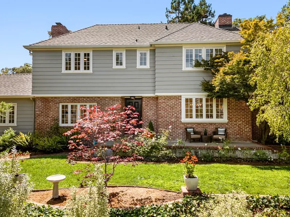 2835 Hillside Dr, Burlingame, CA 94010