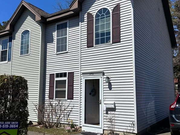 17 Maine Ave APT D, Easthampton, MA 01027