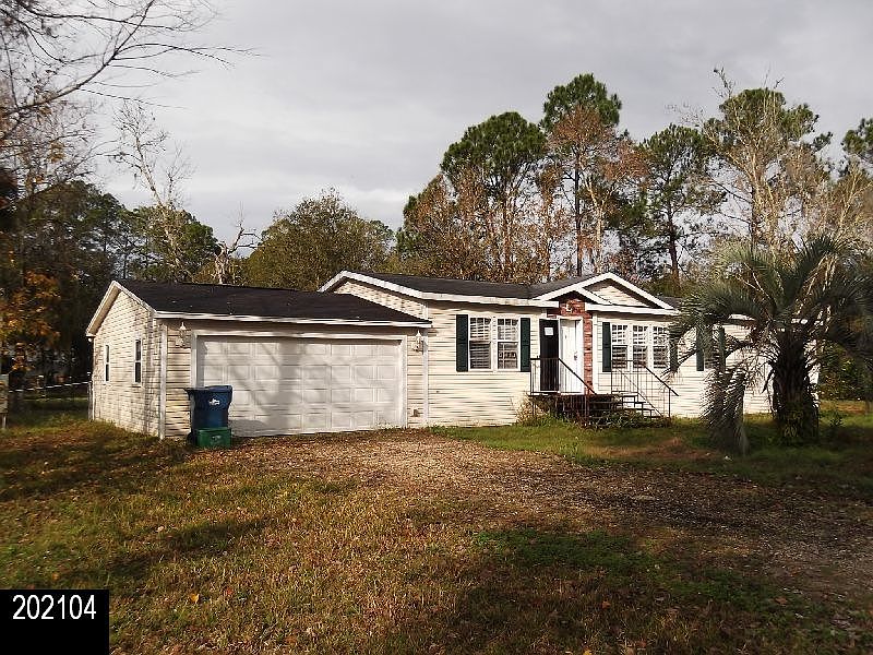1st image of 2526 Wallace Dr