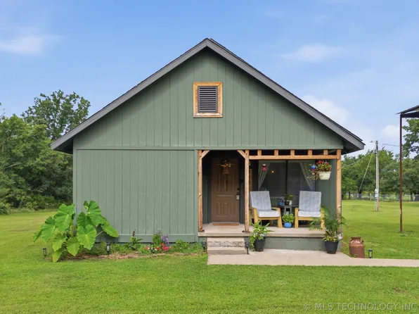 9201 N 156th Rd, Beggs, OK 74421