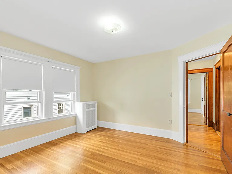 95 Willow St #2 — Photo 8