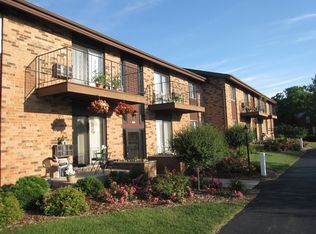 3311 S 100th St APT 4, Milwaukee, WI 53227