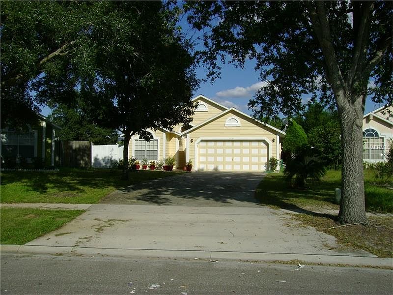 1st image of 2731 Delcrest Dr
