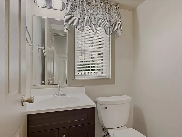 132 Evarts St #1 — Photo 4