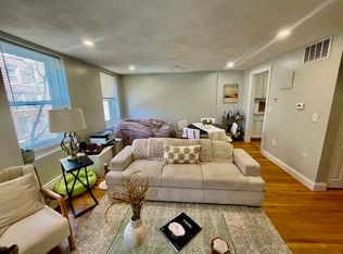 109-111 Fulton St #3, Boston, MA 02109