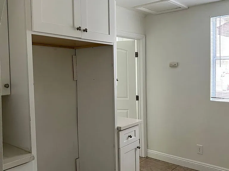 3561 Atlantic St — Photo 3