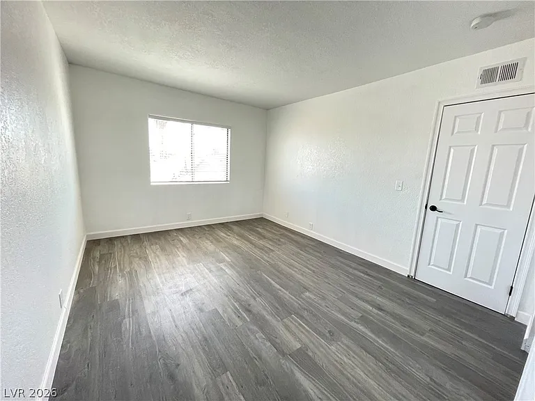 6217 Bellota Dr #D — Photo 16
