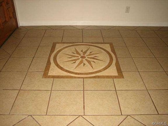 Beautiful tile in entry